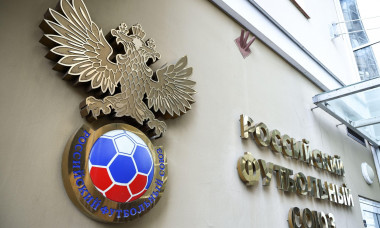 Moscow, Russia. 4th Mar, 2022. The logo of the Russian Football Union is seen at the RFU headquarters. FIFA and UEFA have agreed to ban Russia's national teams and clubs from international competitions, including the forthcoming Qatar 2022 World Cup, in c