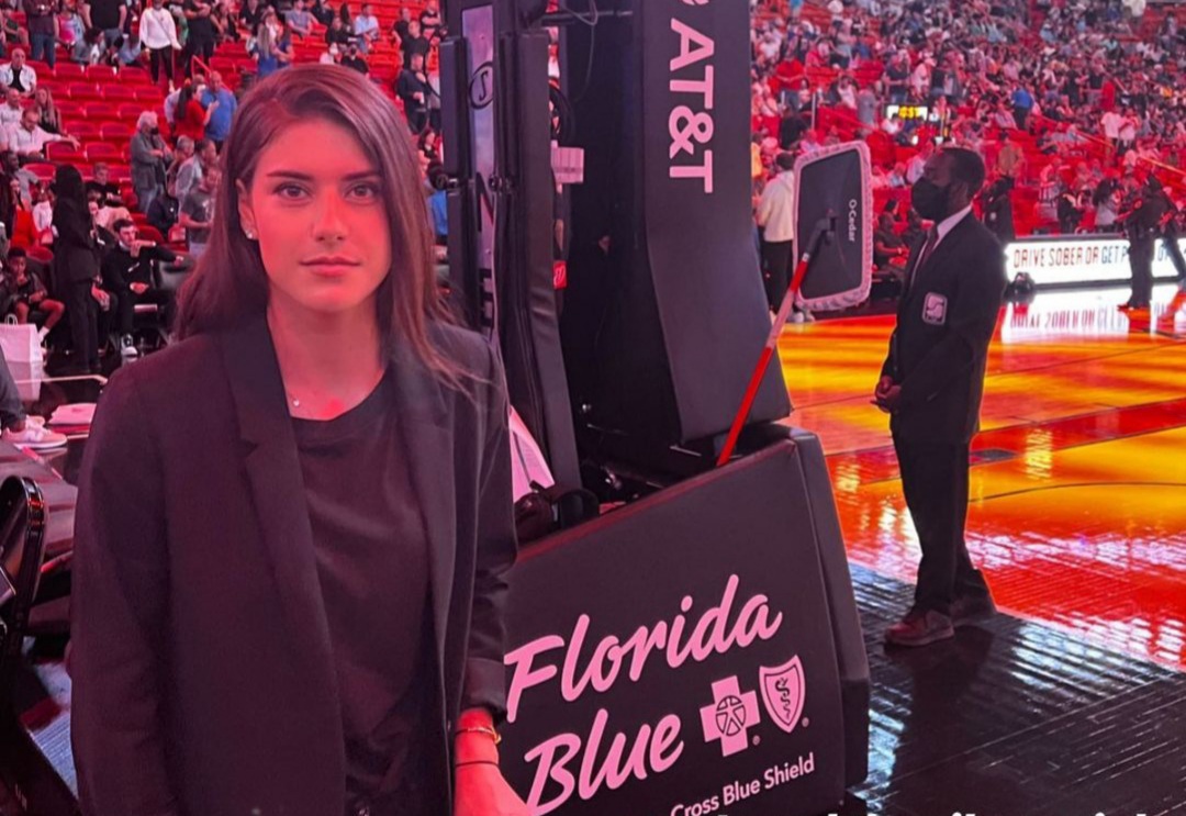 Sorana Cîrstea a dat tenisul pe baschet. La ce meci din NBA a fost prezentă înaintea debutului la Miami