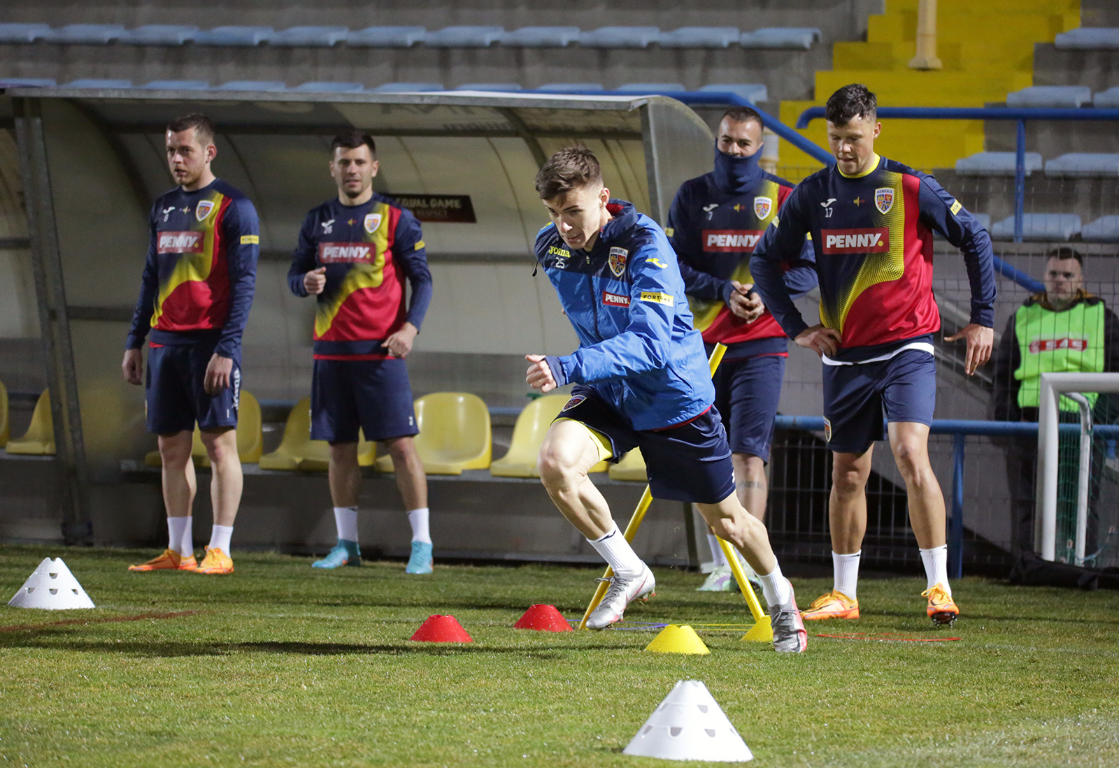 Florin Bratu a vorbit despre posibilitatea ca Octavian Popescu și Radu Drăgușin să revină la naționala U21