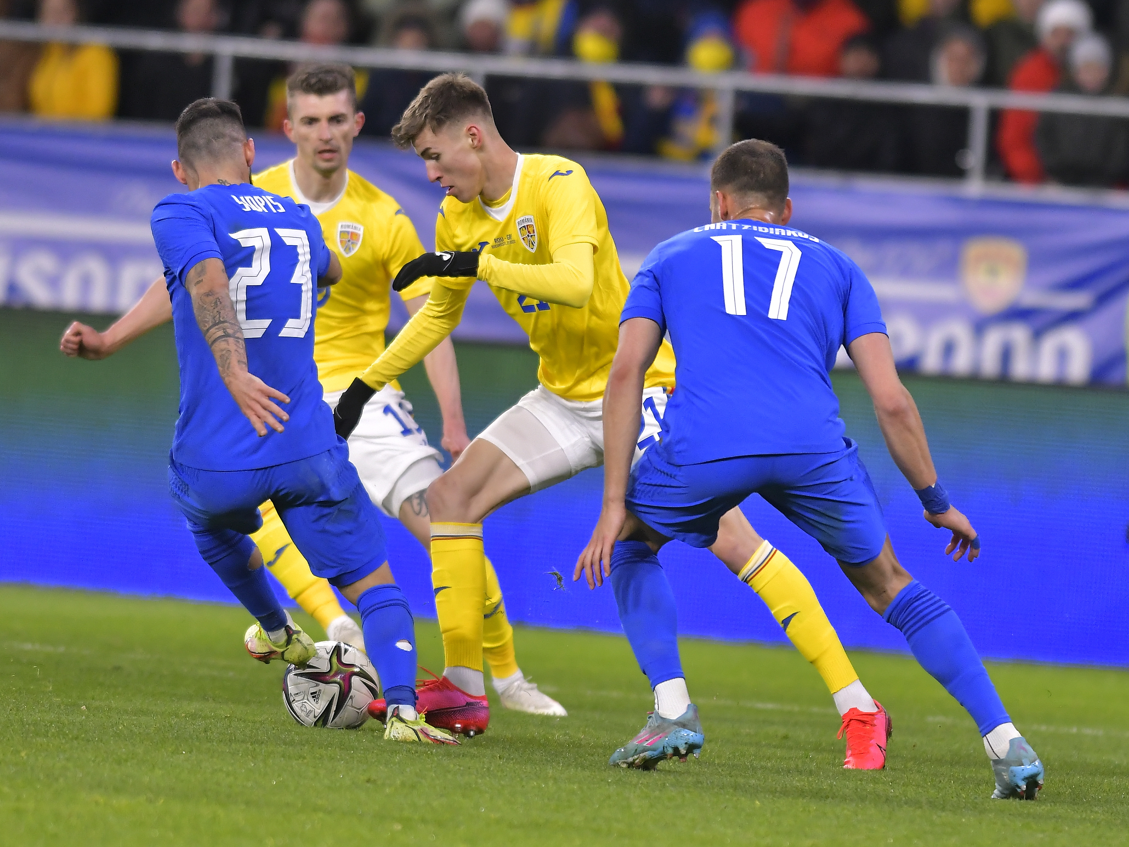 Octavian Popescu nu are timp de acomodare la echipa națională: ”La 20 de ani, unii sunt titulari la Manchester City”