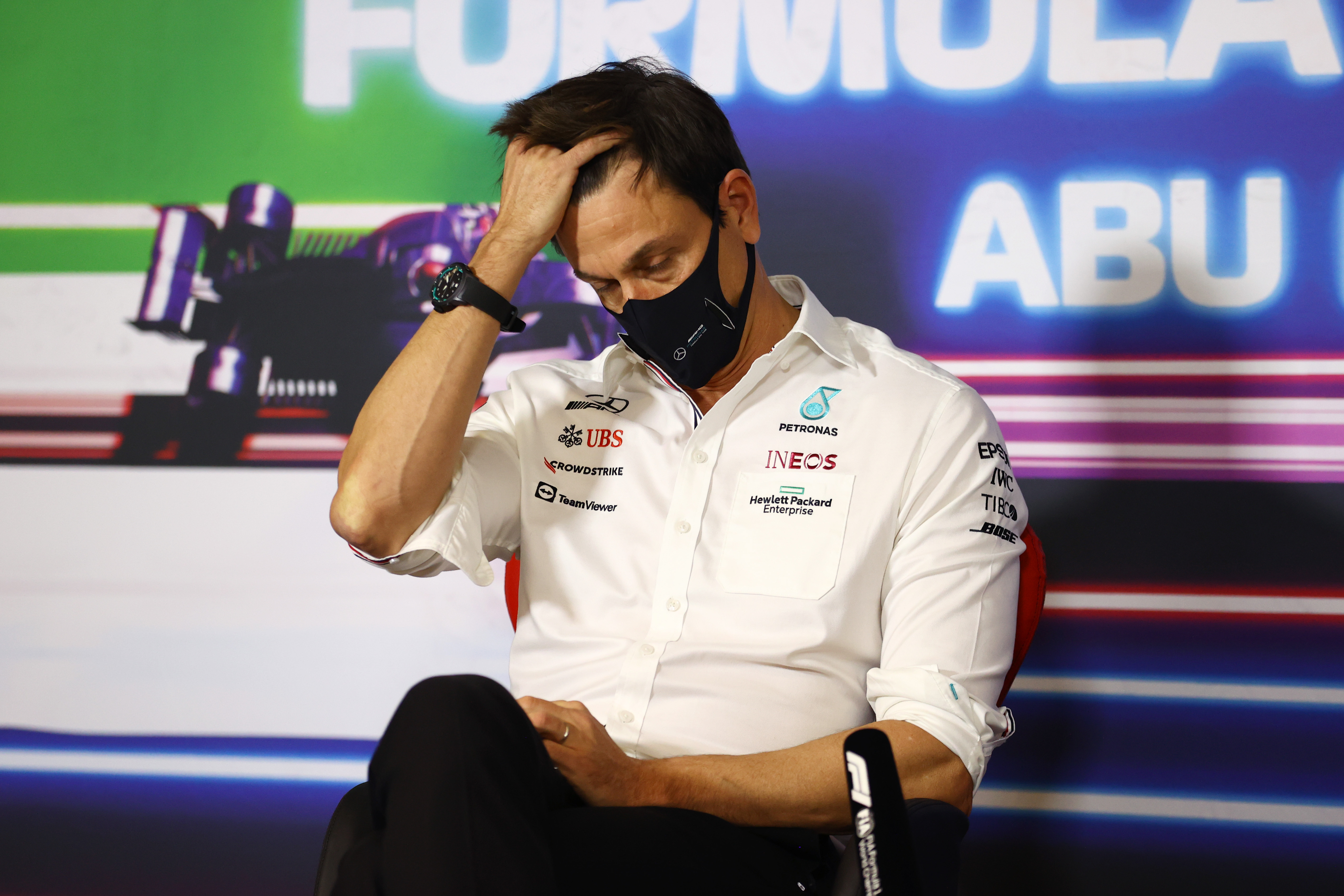 Șeful de la Mercedes a răbufnit după locul 16 al lui Lewis Hamilton în calificări: "Total inacceptabil"