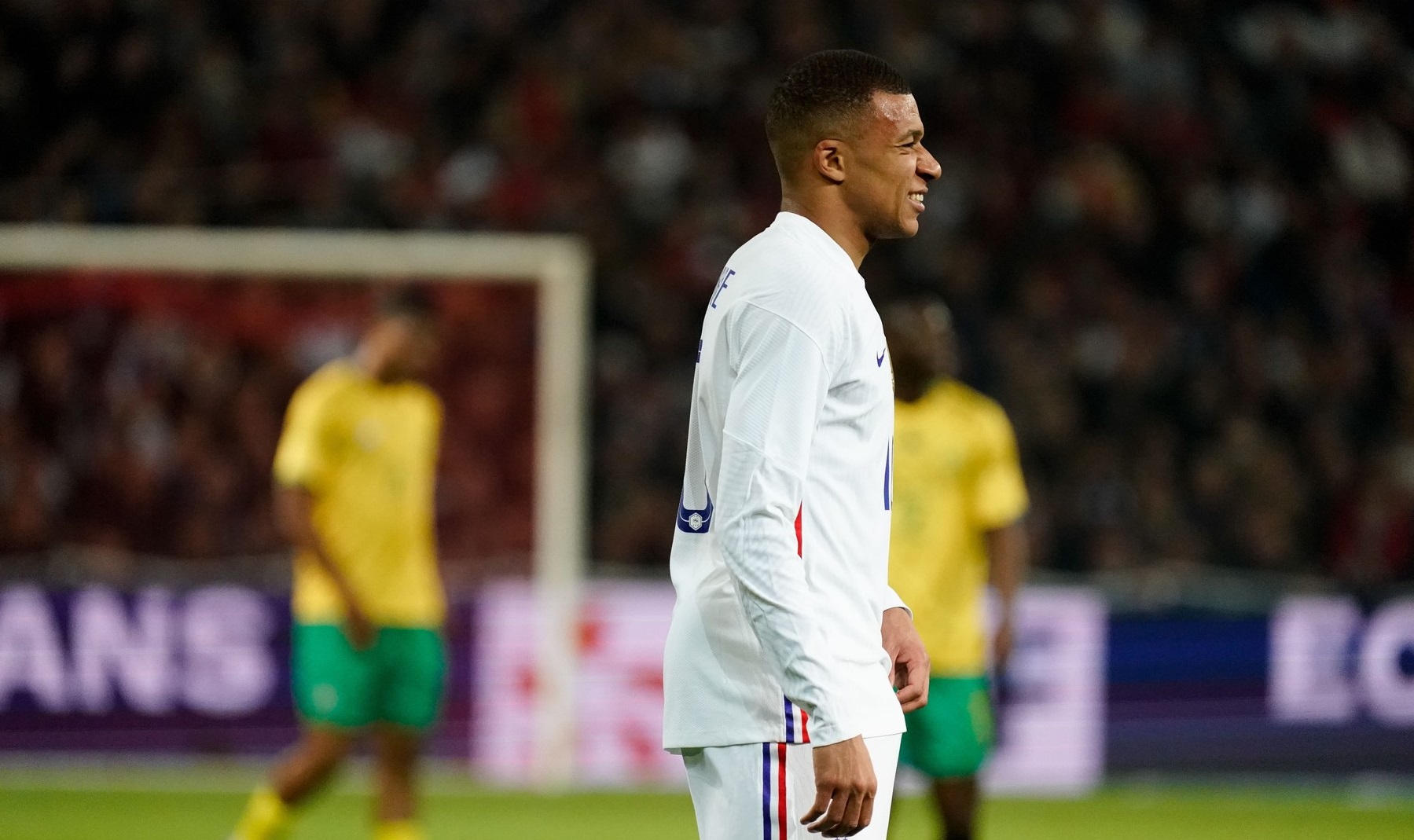 Kylian Mbappe a refuzat Barcelona! Ce le-a transmis coechipierilor de la PSG în legătură cu viitorul său