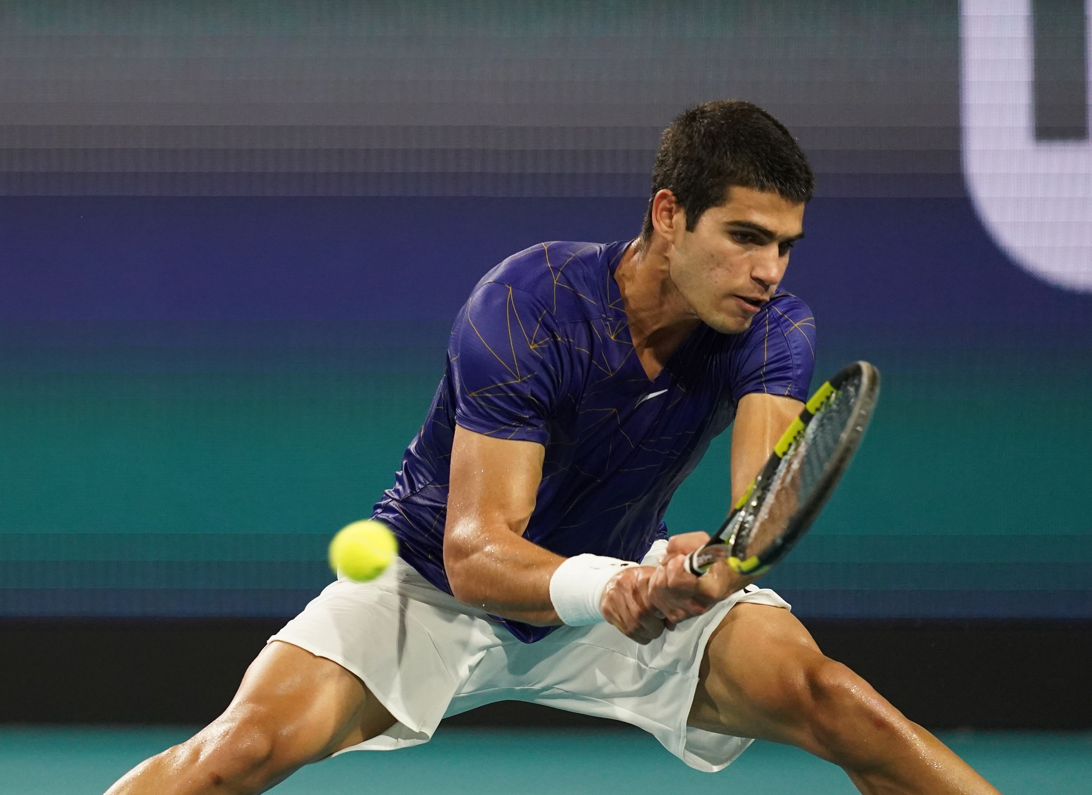 Carlos Alcaraz s-a calificat în finala de la Miami! Vrea să izbutească ce n-au reușit Nadal, Ferrer sau Bruguera