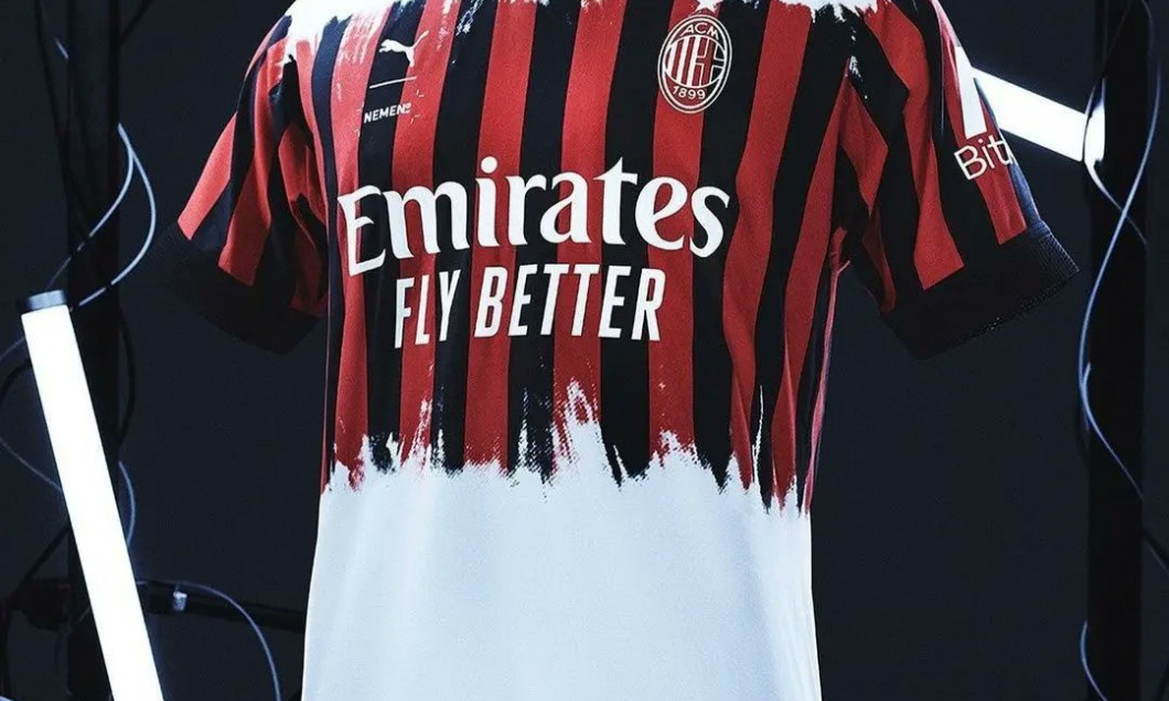 Al patrulea echipament al lui AC Milan din sezonul viitor / Foto: Twitter@femi_ragner