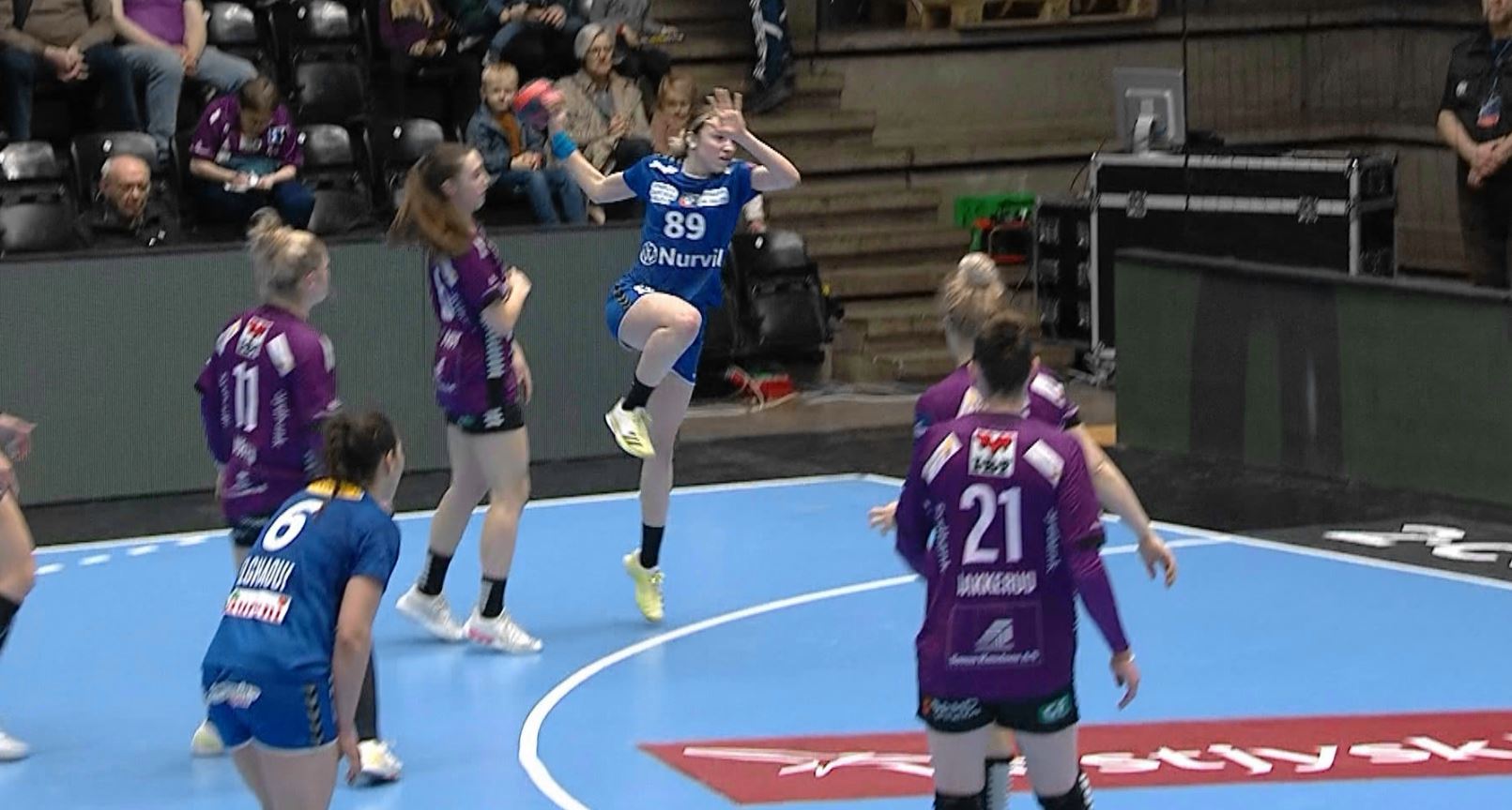 Herning - SCM Râmnicu Vâlcea 33-28. Româncele ratează calificarea în semifinalele European League