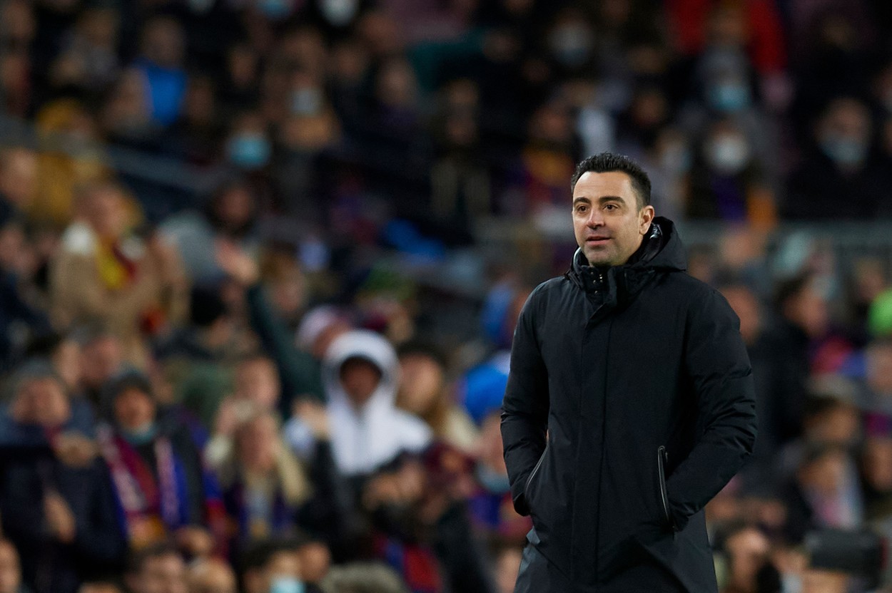 Xavi, alegere surprinzătoare pentru înlocuirea lui Jordi Alba. Ultima țintă a Barcelonei