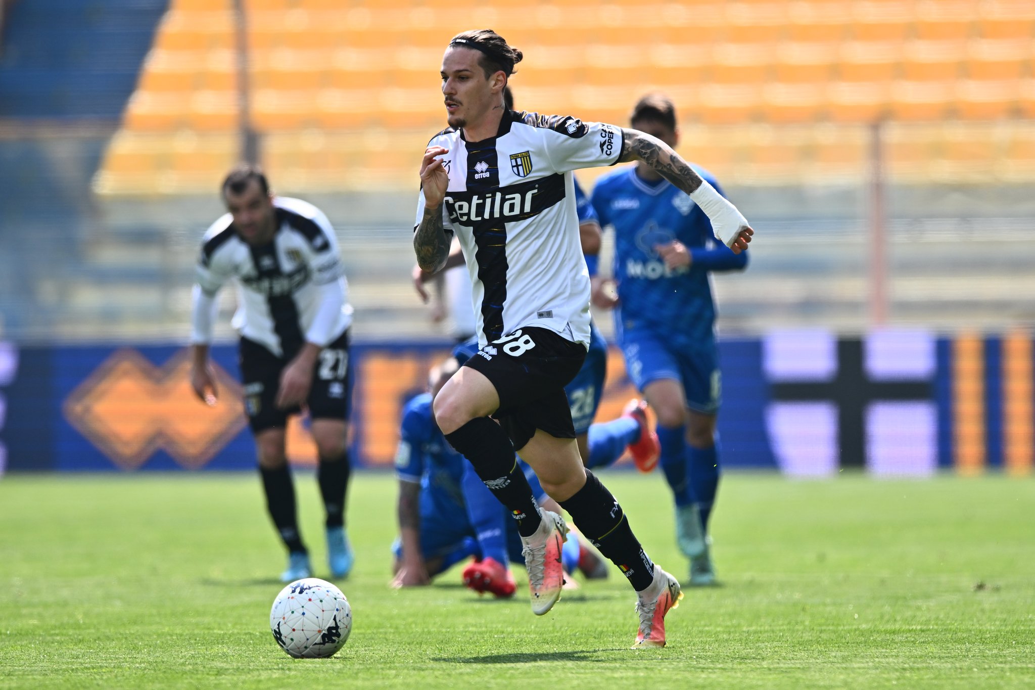”Magia lui Dennis Man!” Internaționalul român a contribuit cu un assist la Parma – Como 4-3