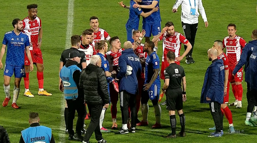 Sekou Sidibe, acuzații de rasism la adresa lui Steliano Filip / ”Te crezi Messi?”. Scandal după Dinamo - U Craiova