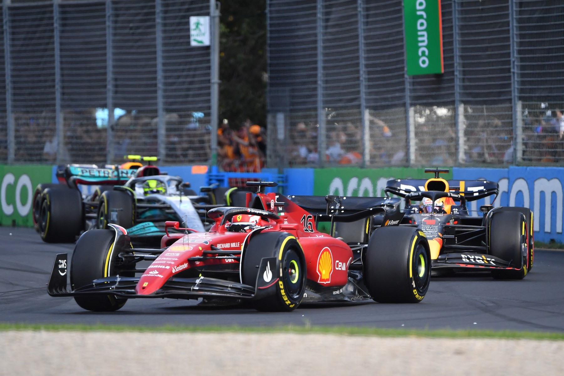 Formula 1 | Charles Leclerc, campion în Australia. Max Verstappen a abandonat. Lewis Hamilton, pe locul patru