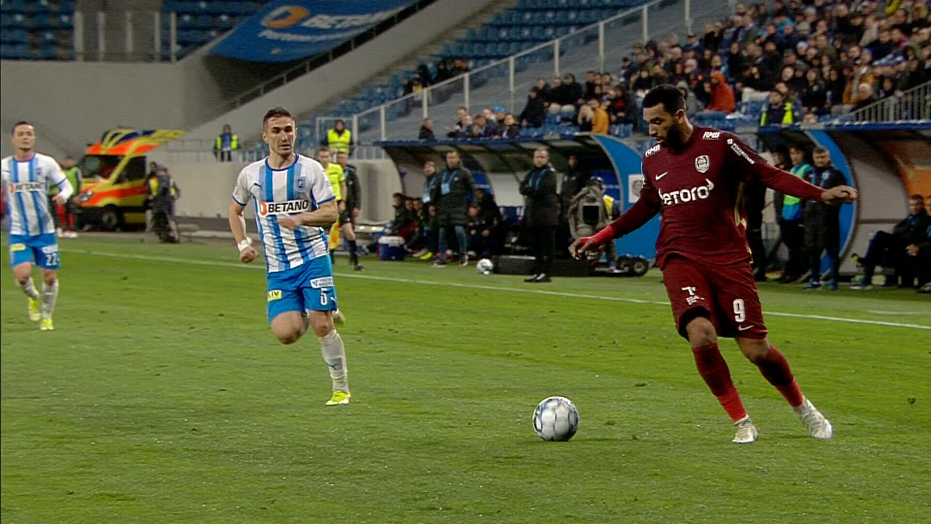 Universitatea Craiova - CFR Cluj 1-1, ACUM, ÎN DIRECT la Digi Sport 1. Ardelenii restabilesc egalitatea pe finalul primei reprize