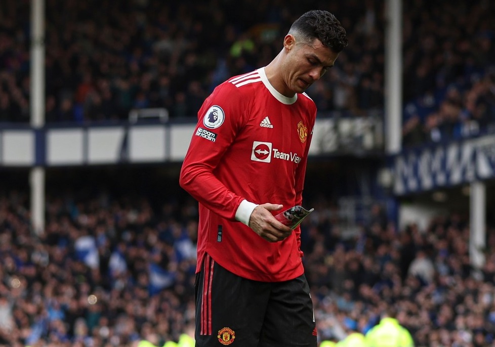 Răspunsul dur al copilului de 14 ani care a fost invitat de Ronaldo pe Old Trafford după ce CR7 i-a spart telefonul