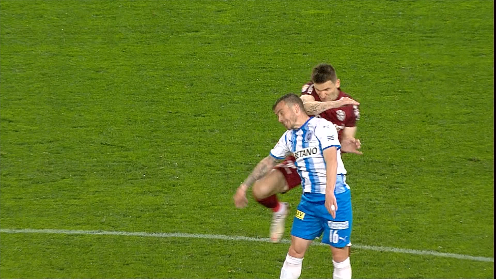 ”Putea să-l bage pe Nistor în comă”. Universitatea Craiova contestă arbitrajul după victoria cu CFR Cluj