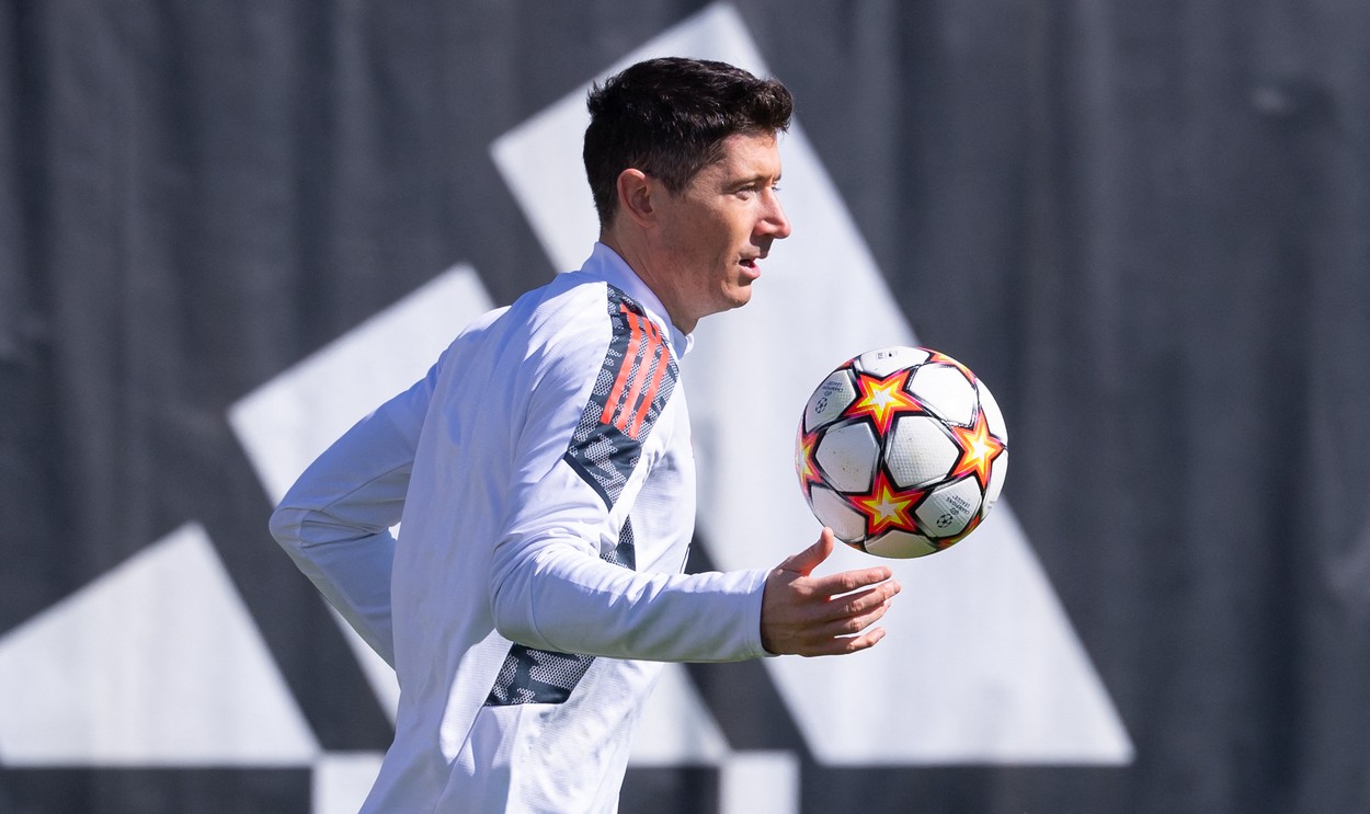 Salariul uriaș propus de Barcelona lui Robert Lewandowski pentru a veni pe Camp Nou
