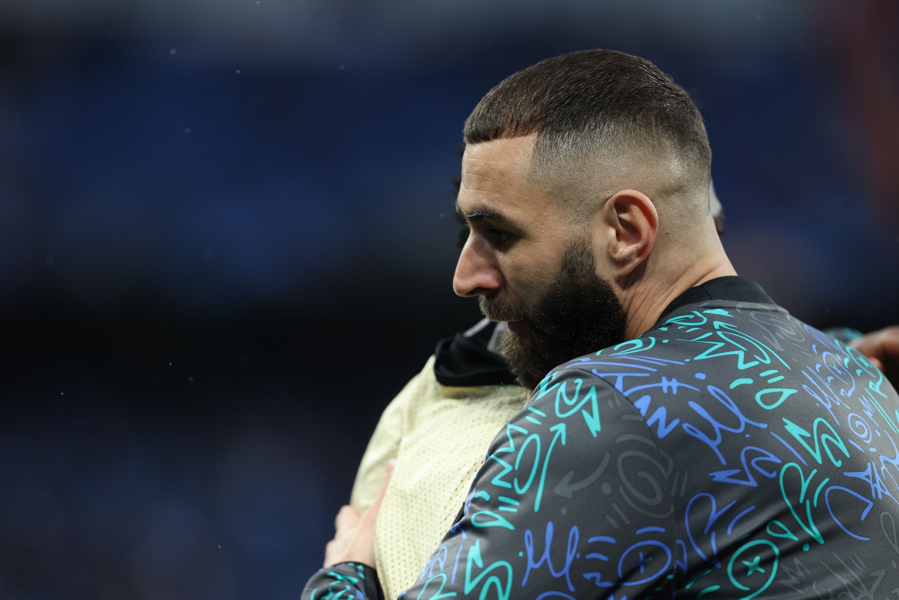 Karim Benzema a mers să îi ceară tricoul unui jucător de la Chelsea, la finalul duelului din Champions League