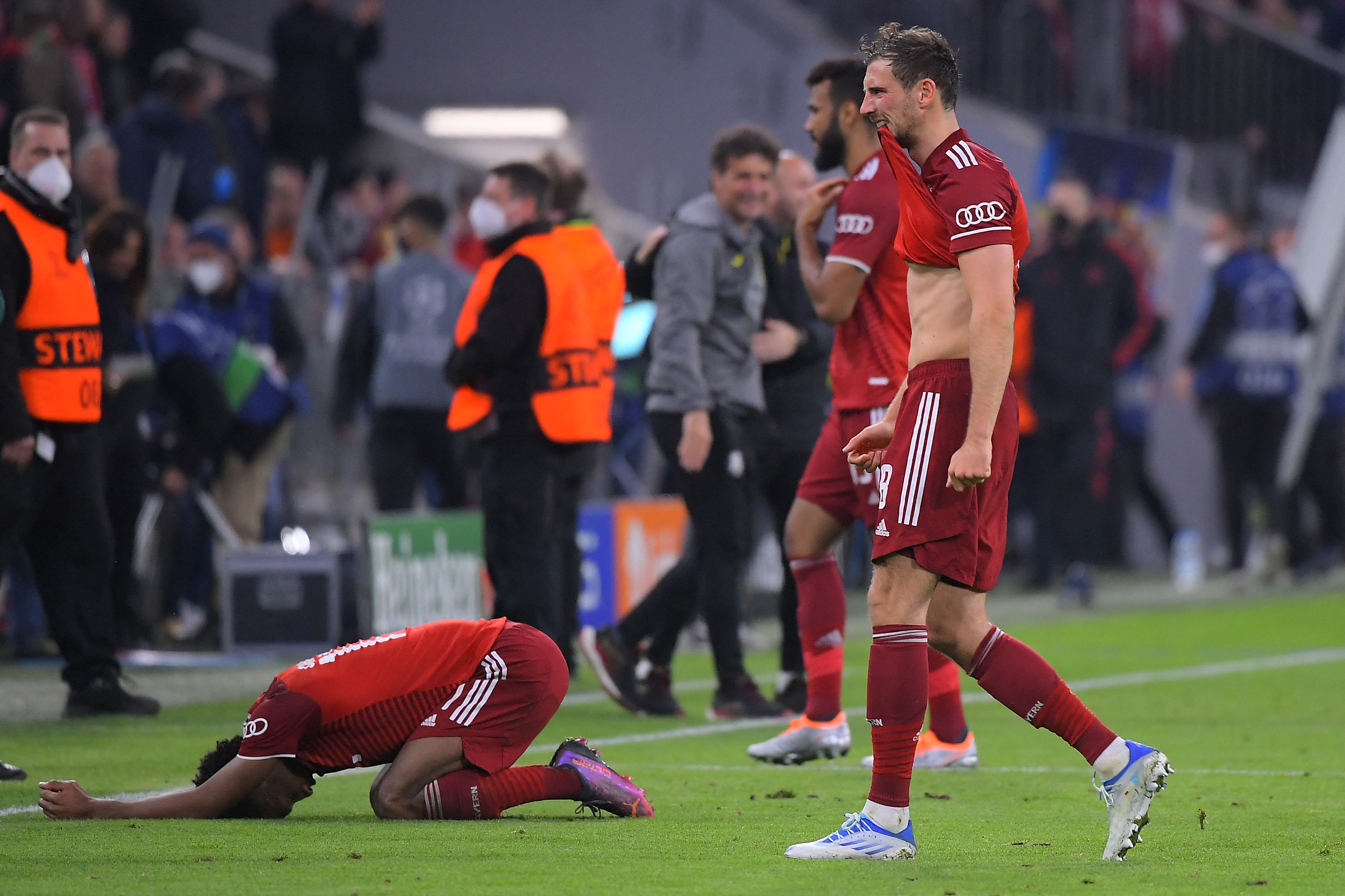Imaginile deznădejdii: cum au fost surprinși jucătorii lui Bayern și Julian Nagelsmann după eliminarea din Champions League