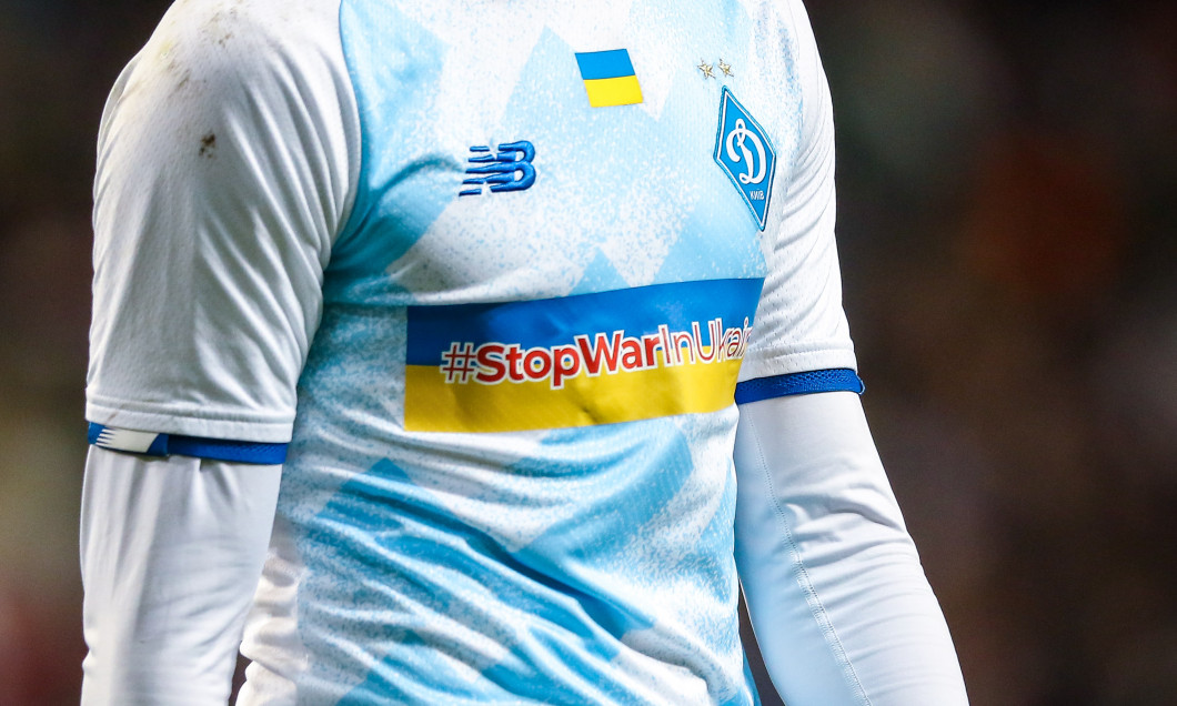 Mesaj anti-război, pe tricoul oficial de joc al lui Dinamo Kiev / Foto: Profimedia