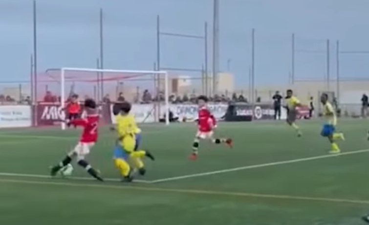 Cristiano Ronaldo Junior, pe urmele tatălui său. Imaginile devenite virale cu tânărul fotbalist