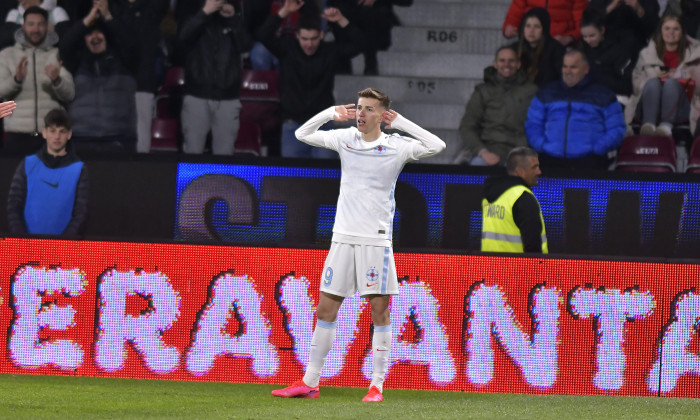 Octavian Popescu, în meciul cu CFR Cluj / Foto: Sport Pictures