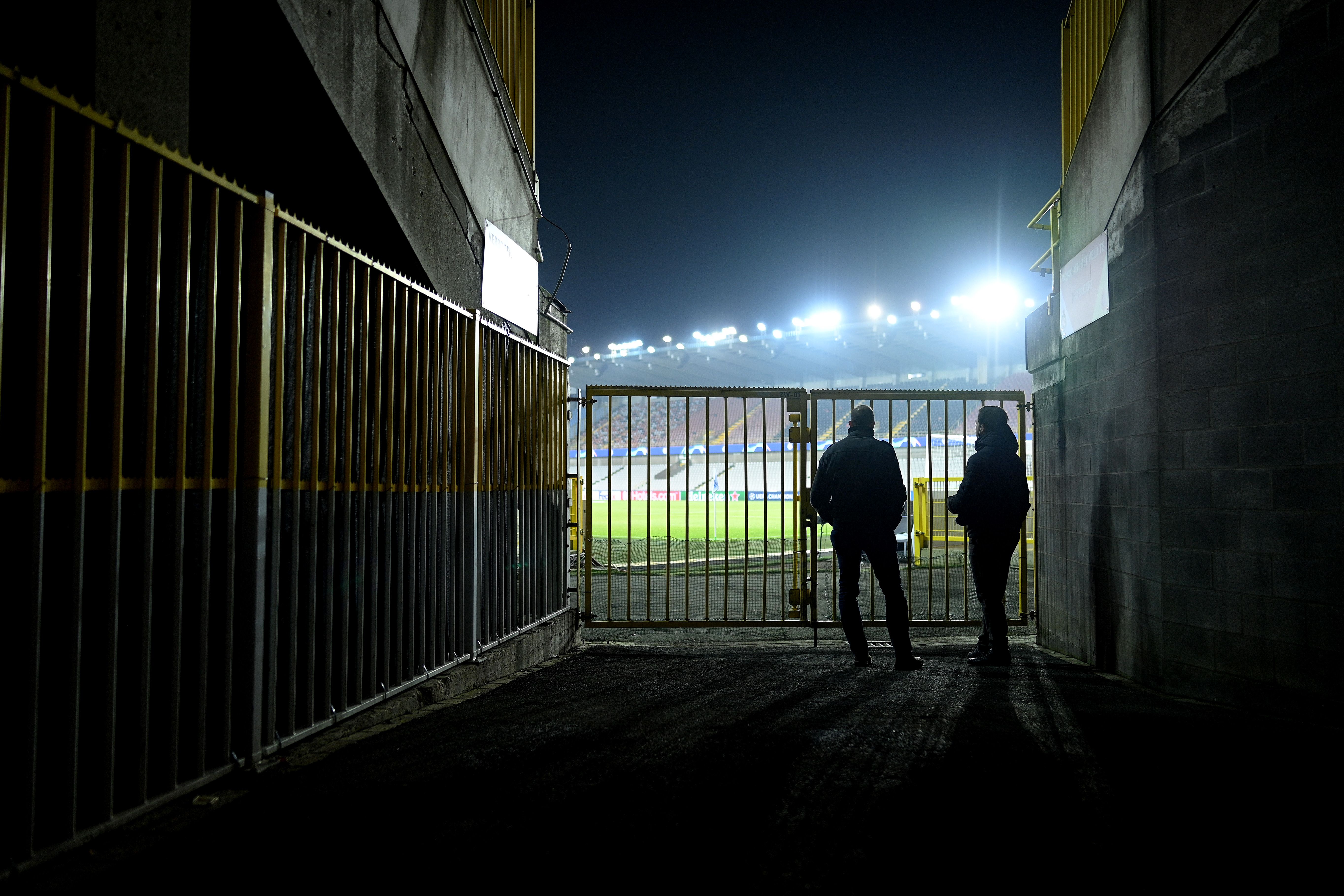 Așa sunt vânați rasiștii. Metoda ingenioasă prin care aceștia sunt depistați ușor pe stadionul lui Club Brugge