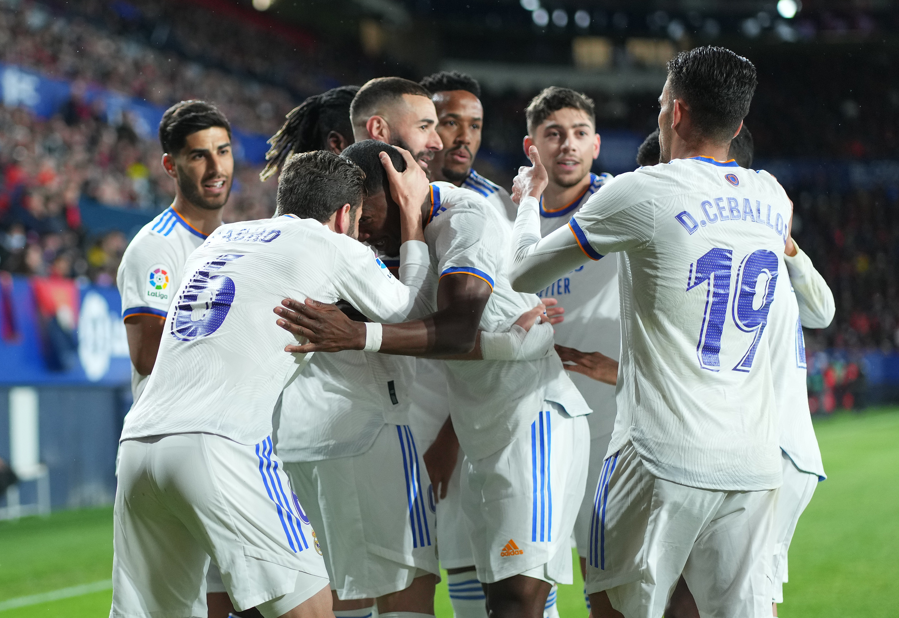 Osasuna - Real Madrid 1-2, ACUM, la Digi Sport 1. Benzema a ratat două penalty-uri