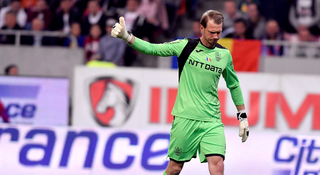 ”Cel mai mare contract din fotbalul românesc”. Ce salariu avea Giedrius Arlauskis la CFR Cluj