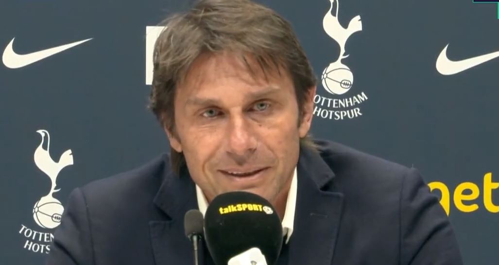 Momentul în care pe Antonio Conte l-a pufnit râsul când a vorbit despre Manchester United