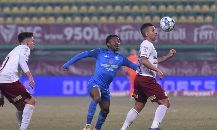 Ayrton Mboko, într-un meci Rapid - Academica Clinceni / Foto: Sport Pictures