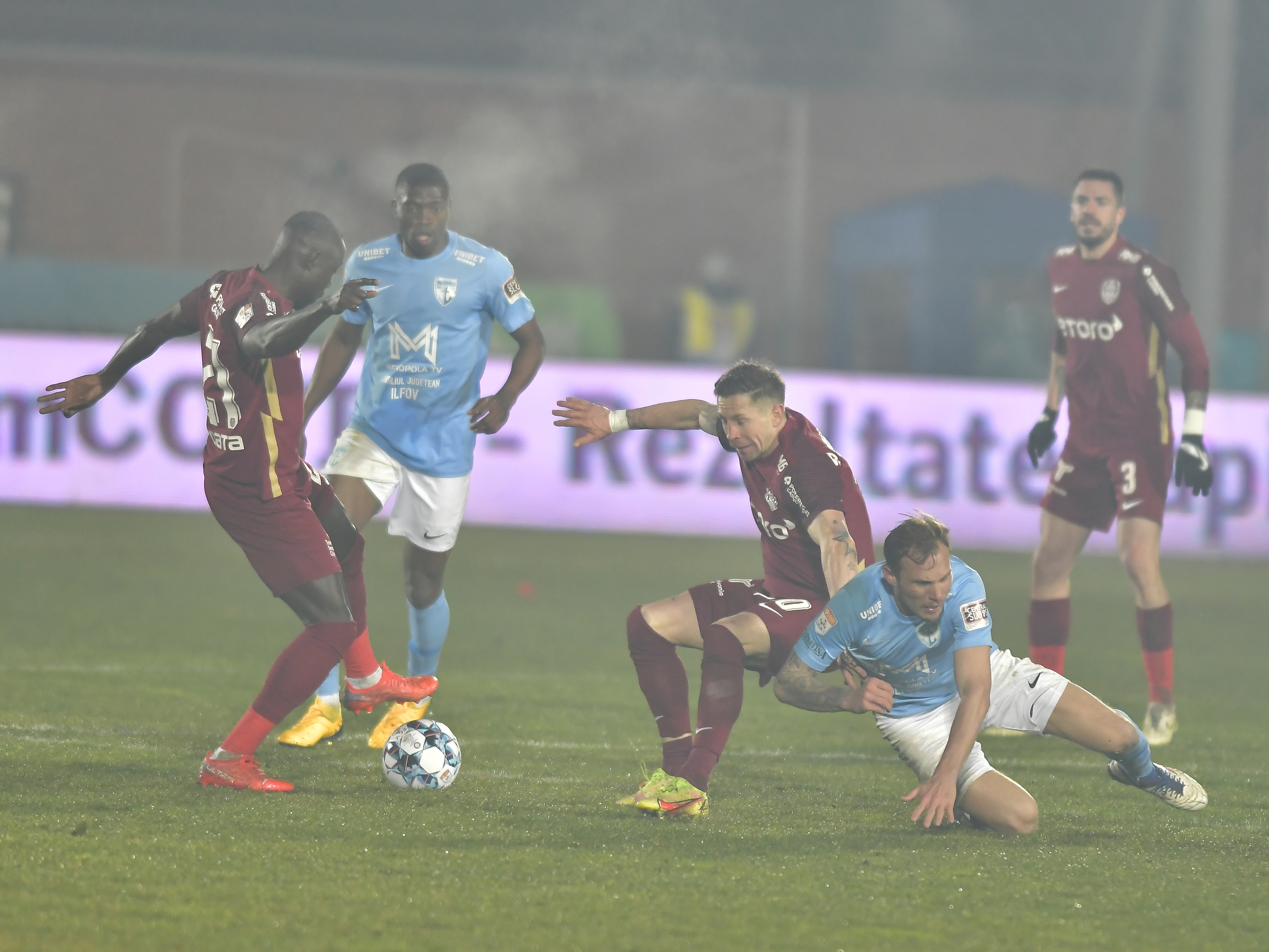 FC Voluntari - CFR Cluj 0-0, ACUM, ÎN DIRECT la Digi Sport 1. Deac ratează de la 11 metri