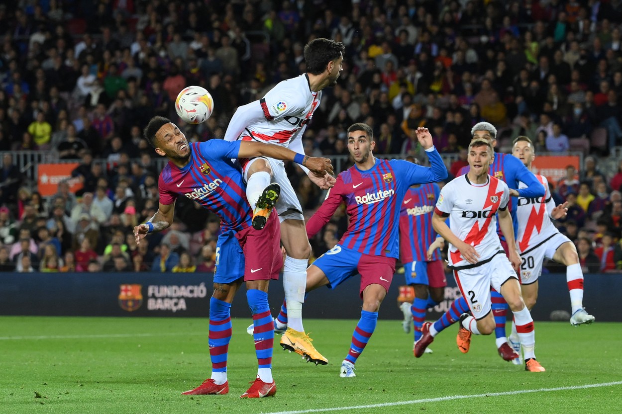 Barcelona - Rayo Vallecano 0-1. Catalanii, la a treia înfrângere consecutivă pe Camp Nou