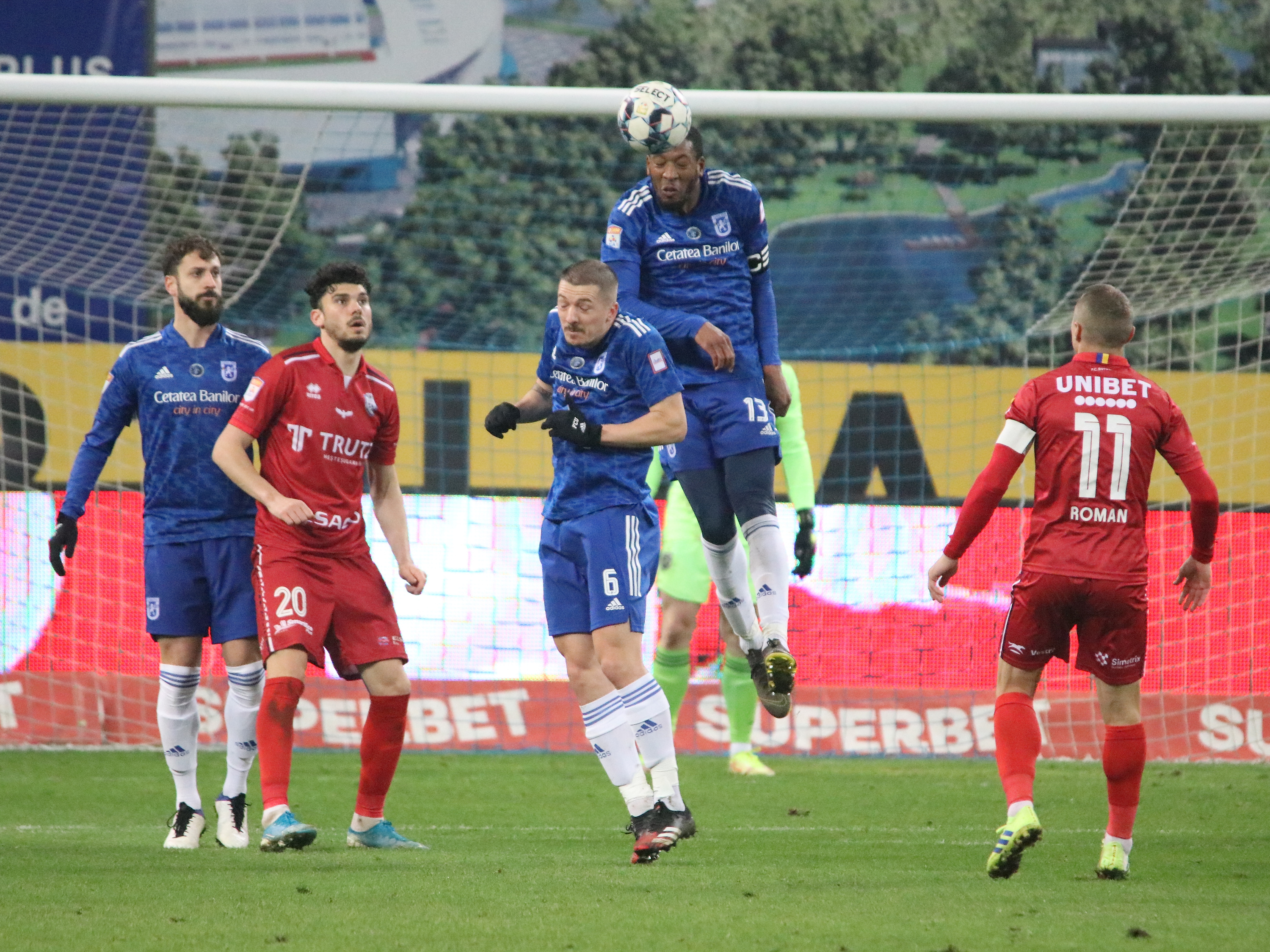 FC Botoşani - FC U Craiova 1948, Live Video 15:30, Digi Sport 1. Echipele de start