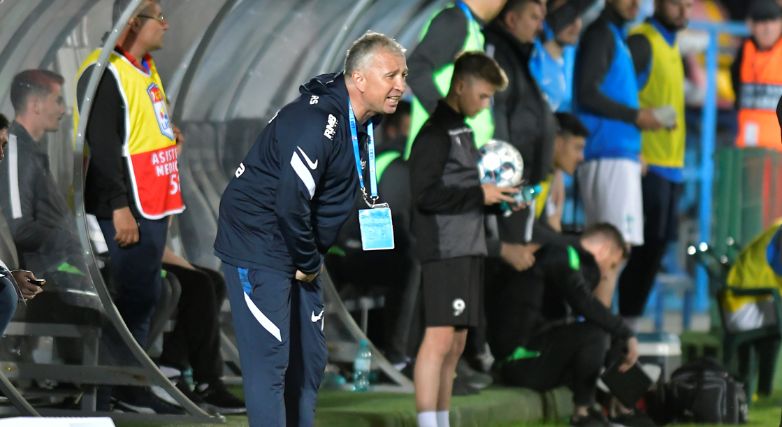 Înjurături și amenințări la CFR Cluj, după 0-1 cu FCSB! Dan Petrescu, scandal cu un jucător: ”Cine te crezi?”