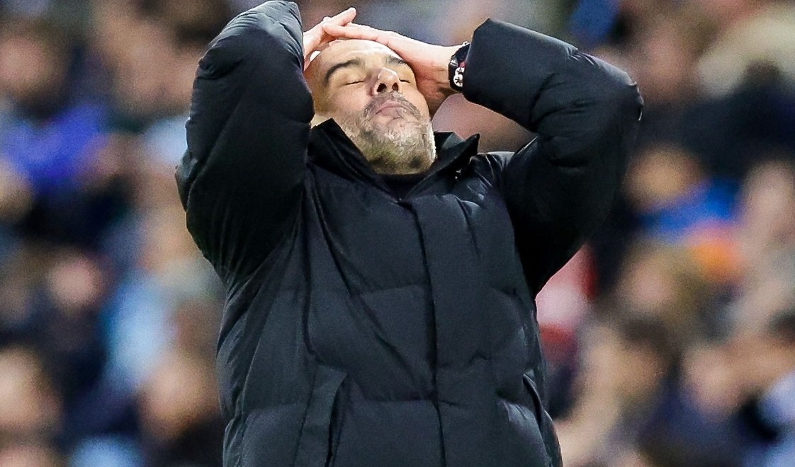 Pep Guardiola, reacție virală de peste 100.000 de aprecieri! Faza care l-a făcut să se pună în genunchi pe margine