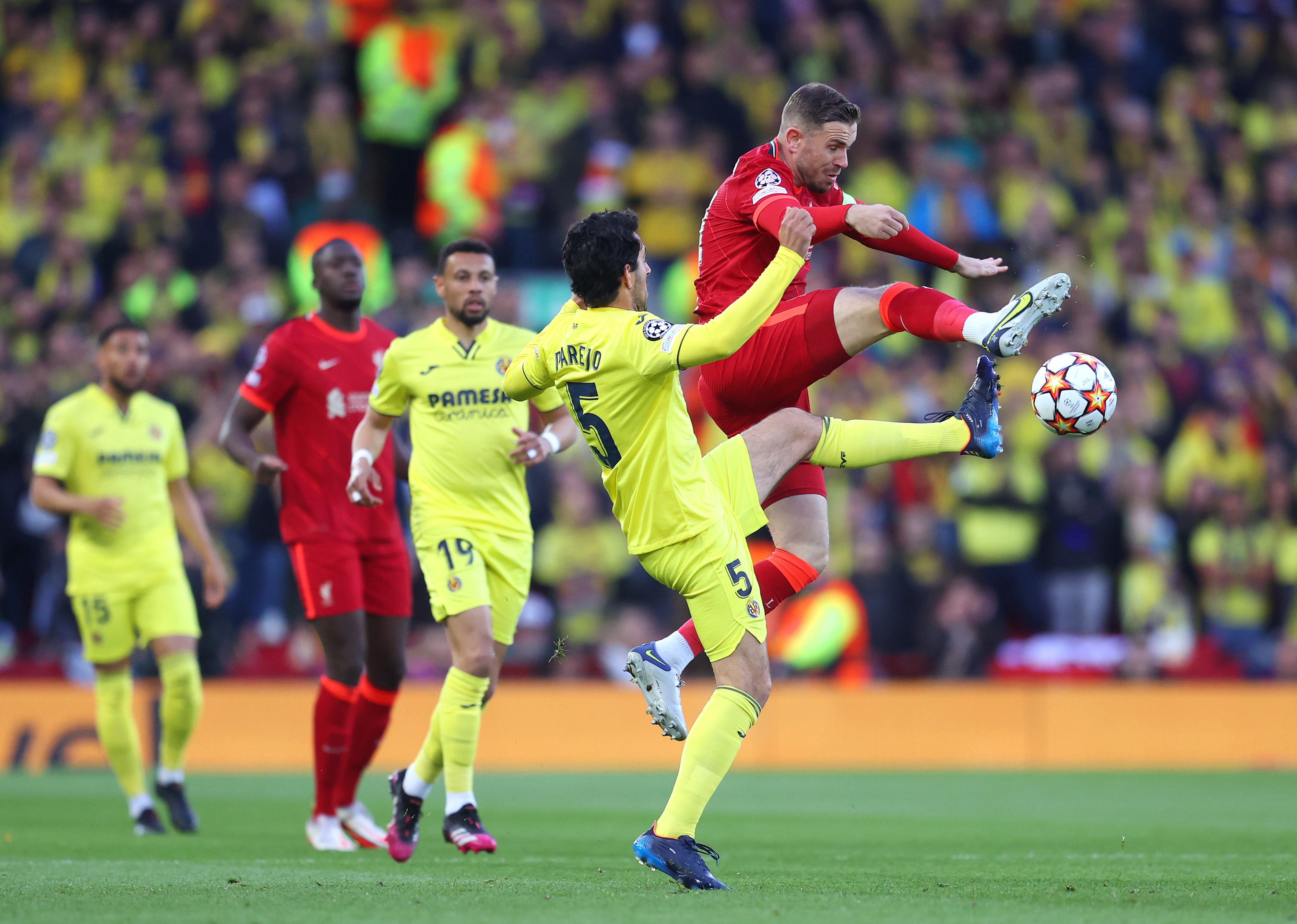 Liverpool - Villarreal 2-0, ACUM, la Digi Sport 1. Cormoranii, două goluri în două minute, o bară și două goluri anulate