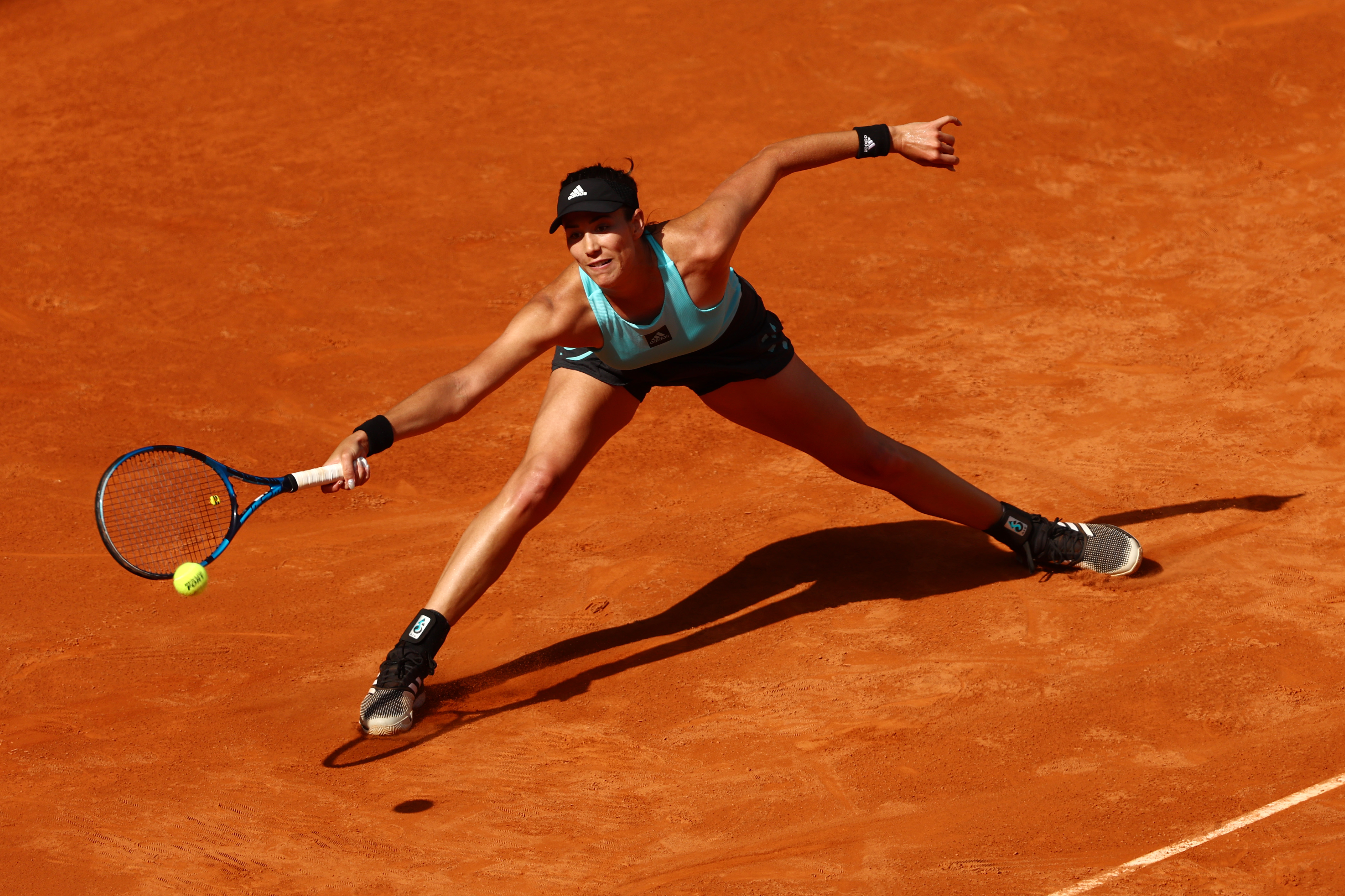 Avantaj Simona Halep! Garbine Muguruza a luat doar trei game-uri și a fost eliminată în turul doi la Madrid