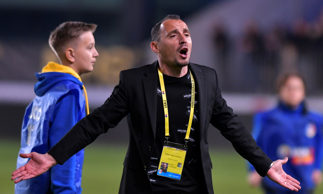 Directorul sportiv al Petrolului i-a dat replica lui Daniel Oprița, după acuzațiile antrenorului Stelei