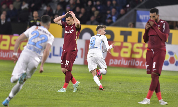 Mihai Bordeianu și Billel Omrani, într-un meci cu FCSB / Foto: Sport Pictures