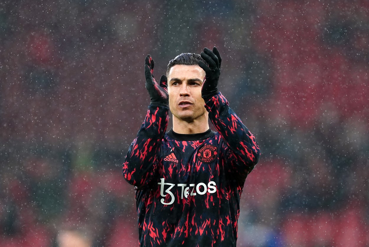Gestul făcut de Cristiano Ronaldo după ce s-a spus că le-ar fi transmis fanilor lui Manchester United că ”nu a terminat treaba”