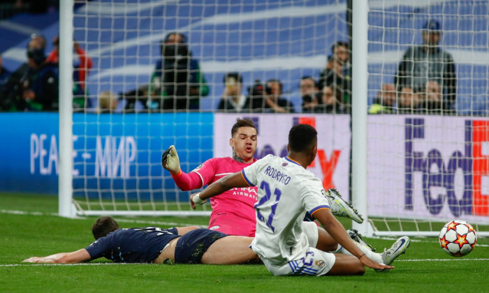 Real Madrid v Manchester City - UEFA Champions League - Semi-final