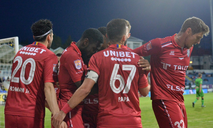 FOTBAL:FC BOTOSANI-DINAMO BUCURESTI, LIGA 1 PLAY-OUT CASA PARIURILOR (06.05.2022)