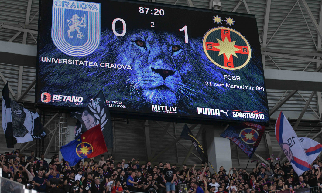 Suporterii FCSB-ului, la meciul cu Universitatea Craiova / Foto: Sport Pictures
