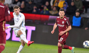 Mihai Bordeianu și Octavian Popescu, în meciul CFR Cluj - FCSB / Foto: Sport Pictures