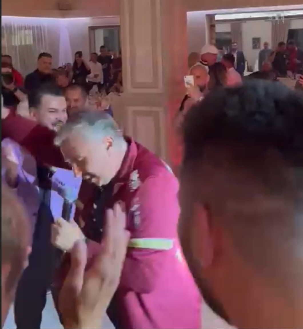 dan petrescu party5