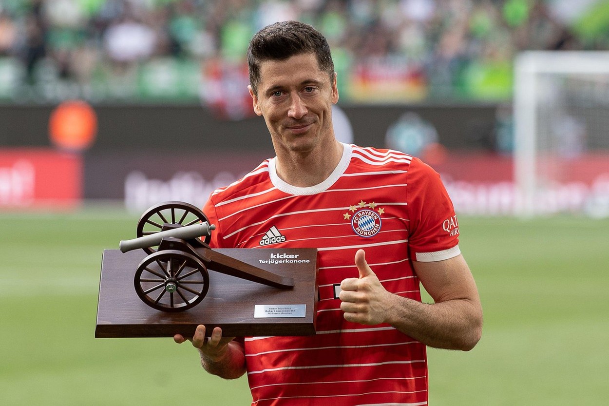 Salariul lui Robert Lewandowski la Barcelona, dacă ajunge în vară pe Camp Nou