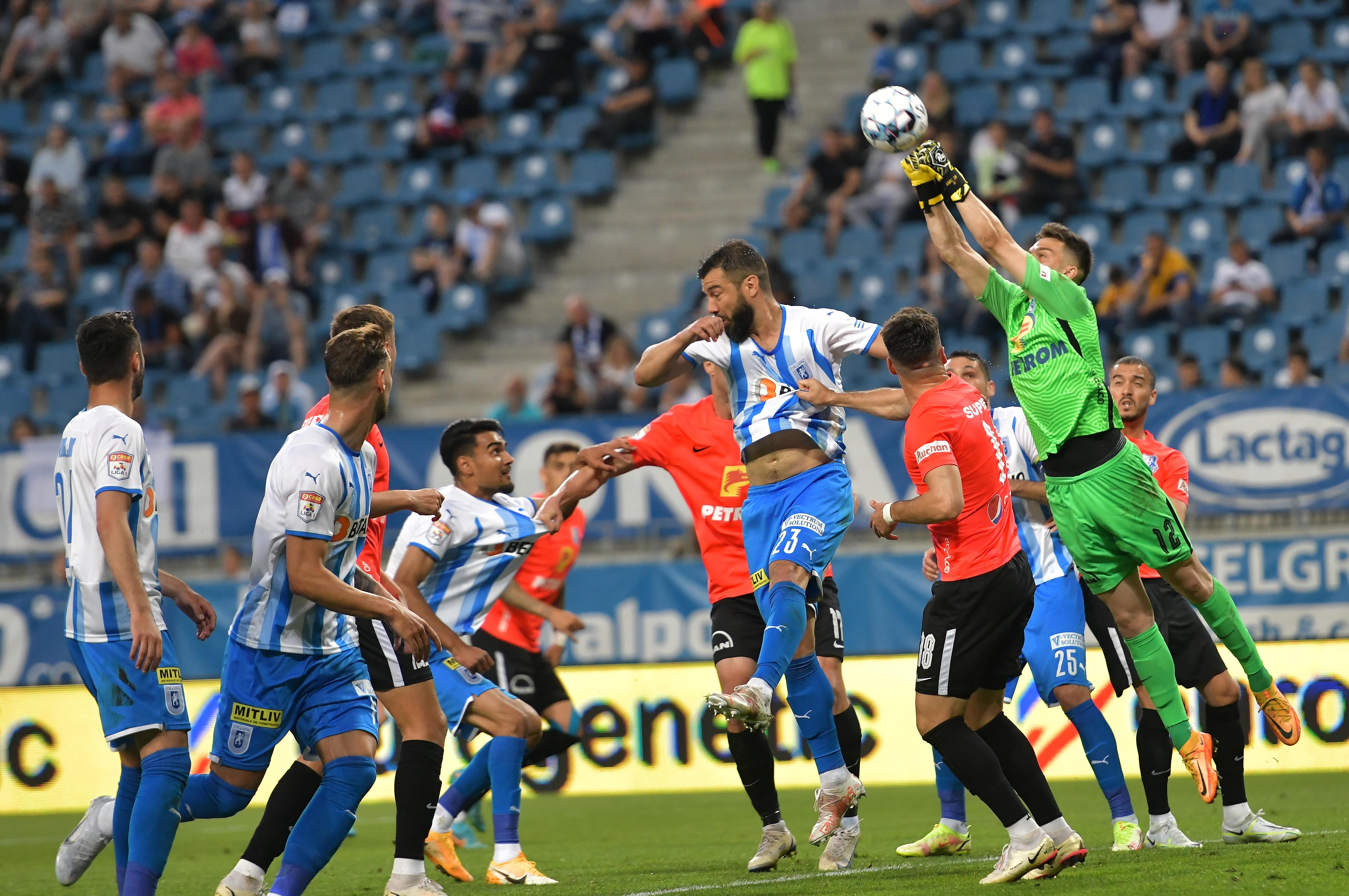 Universitatea Craiova - Farul Constanța, LIVE VIDEO, ora 21:30, pe Digi Sport 1. ”Marinarii” vor înapoi pe primul loc