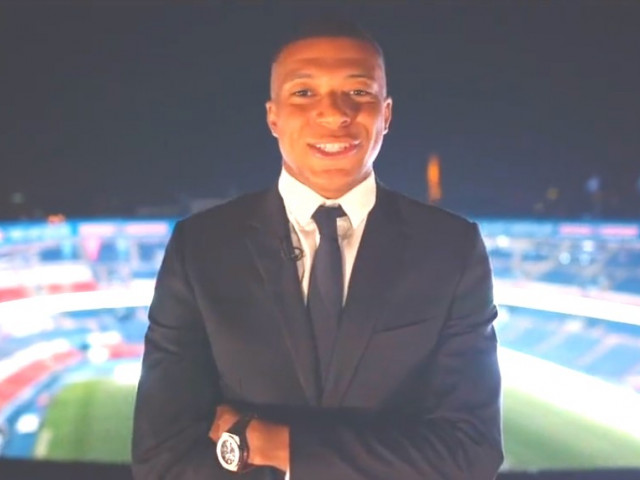 OFICIAL | Kylian Mbappe rămâne la PSG! Anunțul campioanei Franței