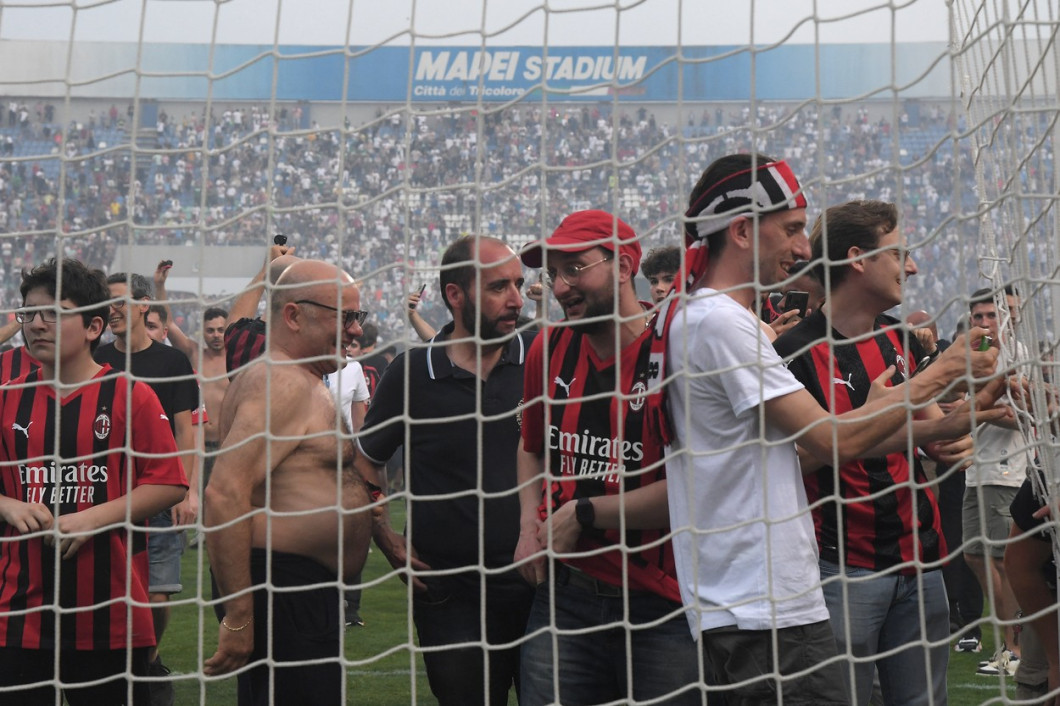 suporteri-milan (13)