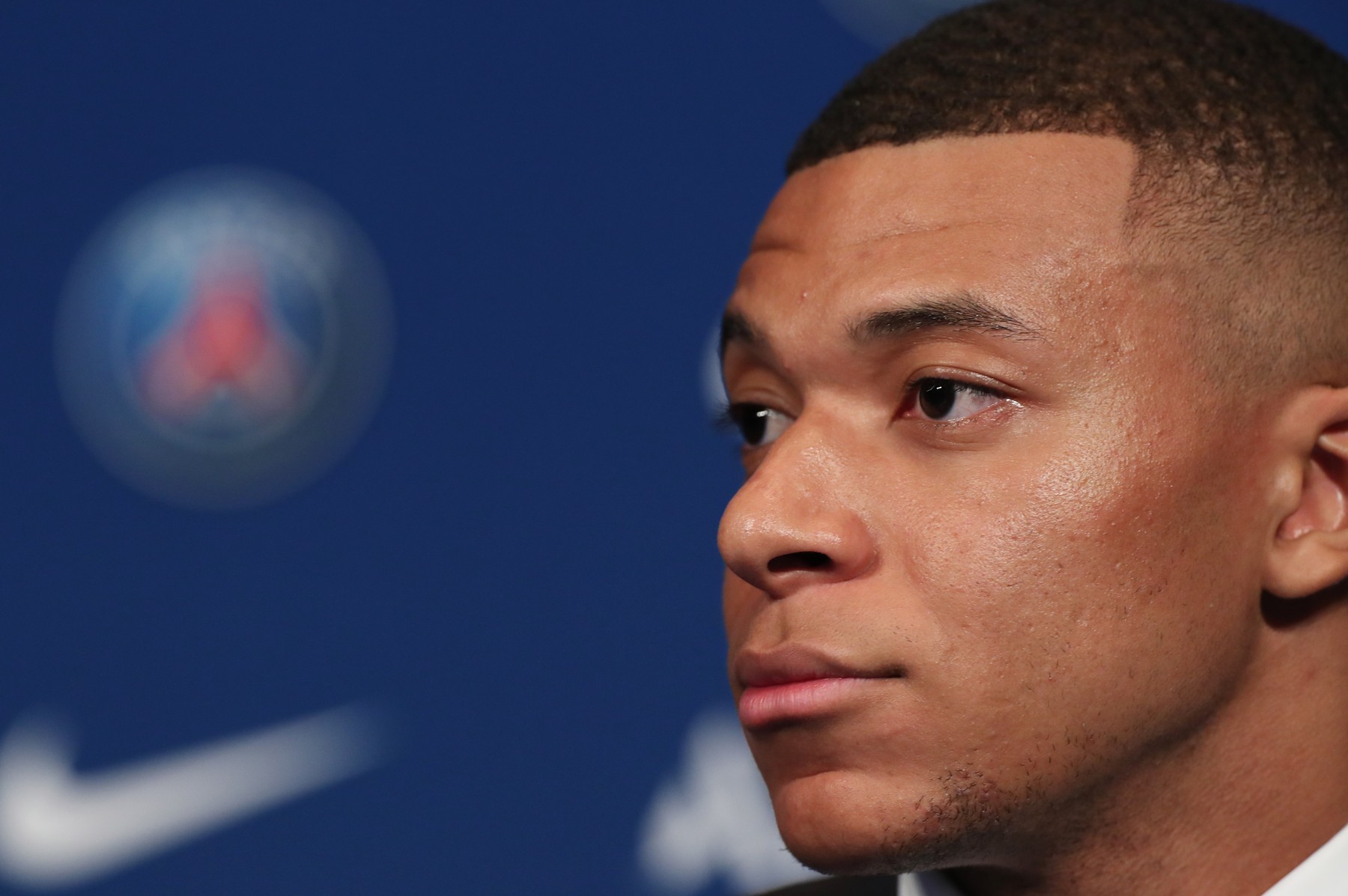 Kylian Mbappe a pierdut un număr uriaș de urmăritori după ce a ales să continue la PSG