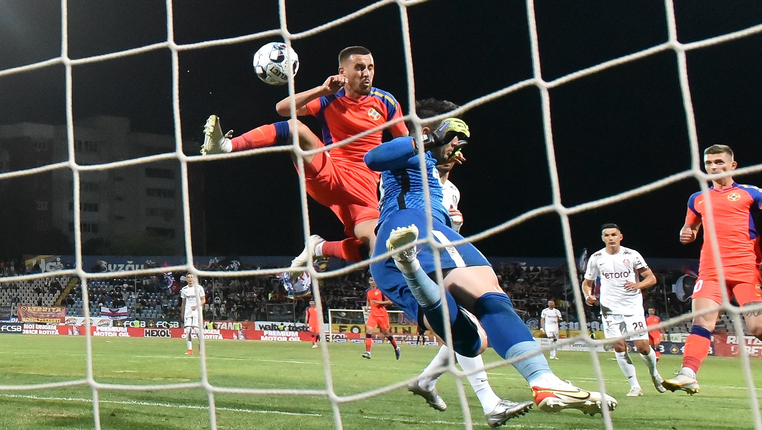 LPF pregătește plafonarea salariilor din Liga 1: ”Este o variantă funcțională”. Care este soluția aleasă