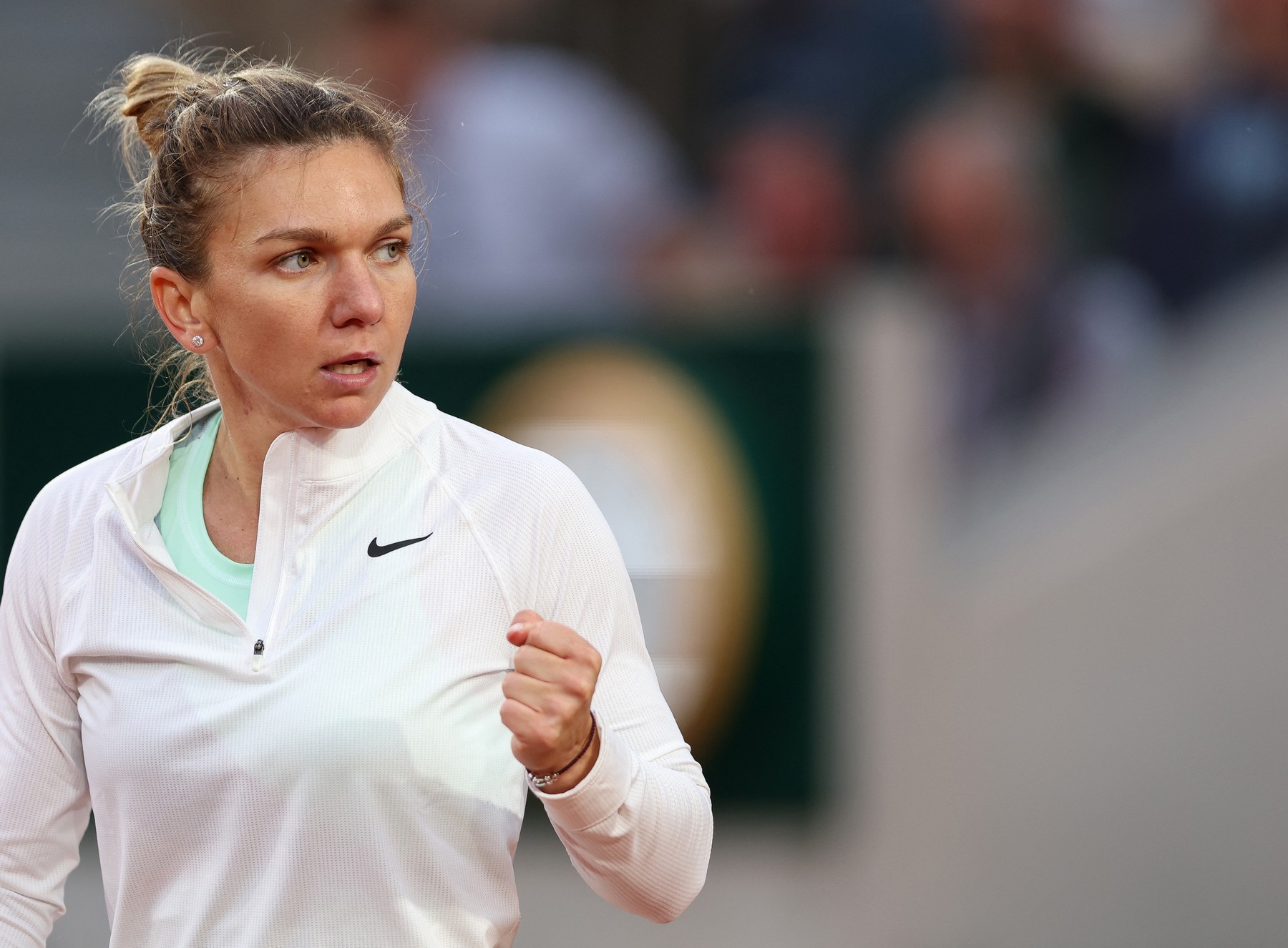Mesajul postat de Simona Halep după debutul cu emoții de la Roland Garros