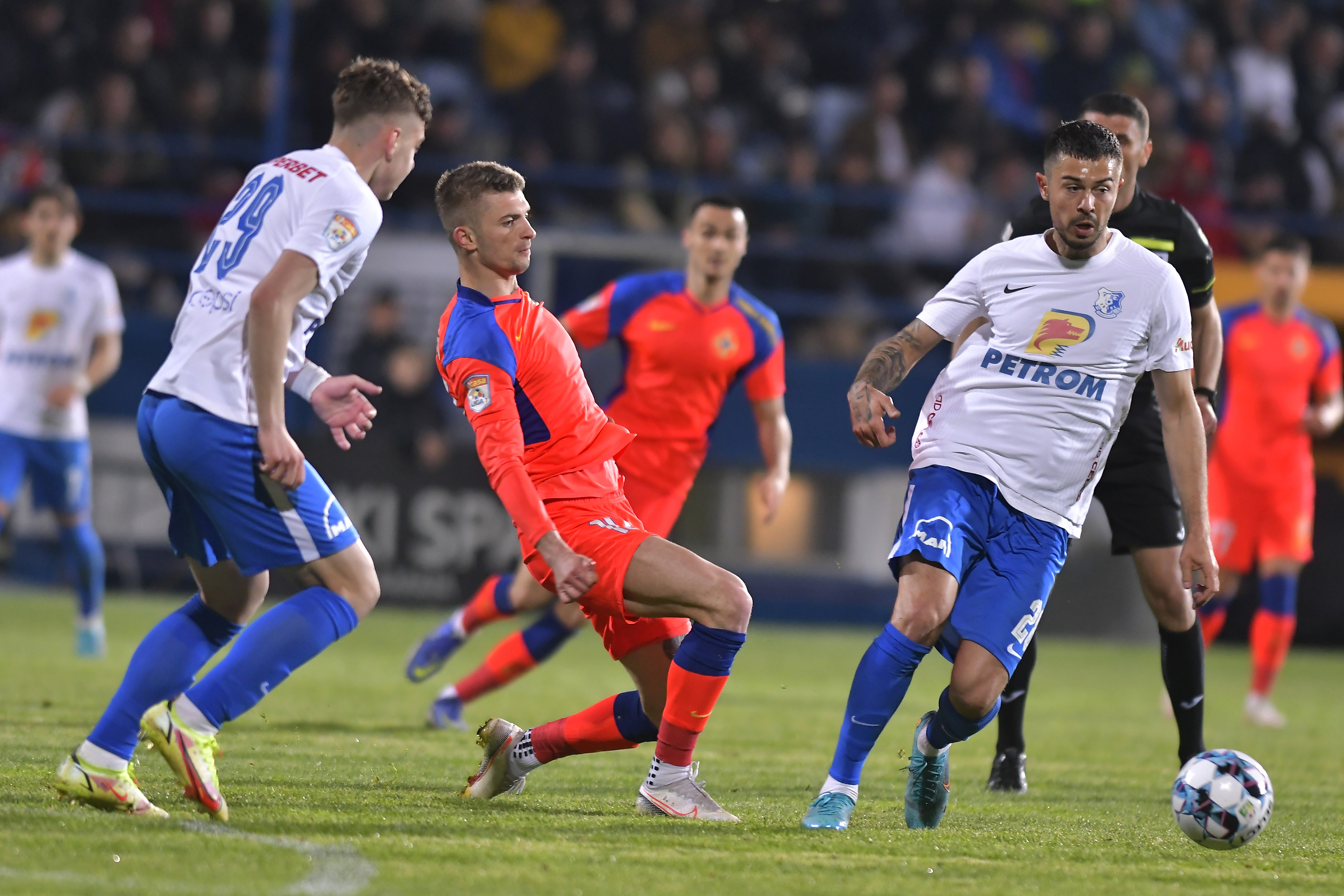 U Craiova 1948 este pe cai mari. Ofertă pentru un cvadruplu campion al României și fost golgheter în Liga 1